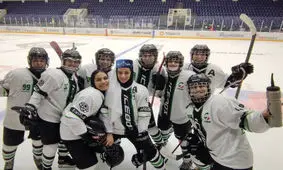 برد زنان هاکی روی یخ ایران برابر امارات

