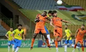 ورود گربه برق ورزشگاه کرمان را قطع کرد