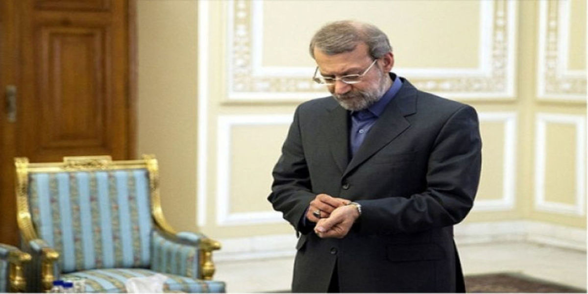 آخرین شانس لاریجانی برای حضور در سیاست/ شورای نگهبان از او شکایت می کند؟