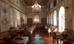 تصویر عجیب از منوی یک رستوران قدیمی/ گران‌ترین غذا چه بود؟