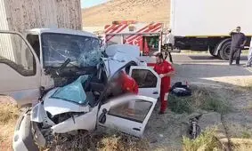 مرگ تلخ 4 پیرانشهری در برخورد ال 90 با کامیون در پیرانشهر/ ویدئو