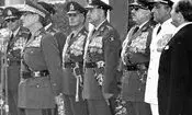 آتش‌زدن پرچم ایران در تلویزیون آمریکا در دوران پهلوی/ ویدئو