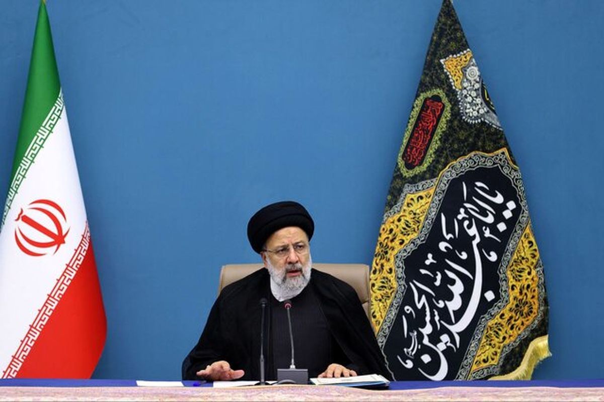 رئیسی: هیچ واحد تولیدی نباید به دلیل بدهی به نظام بانکی تعطیل شود