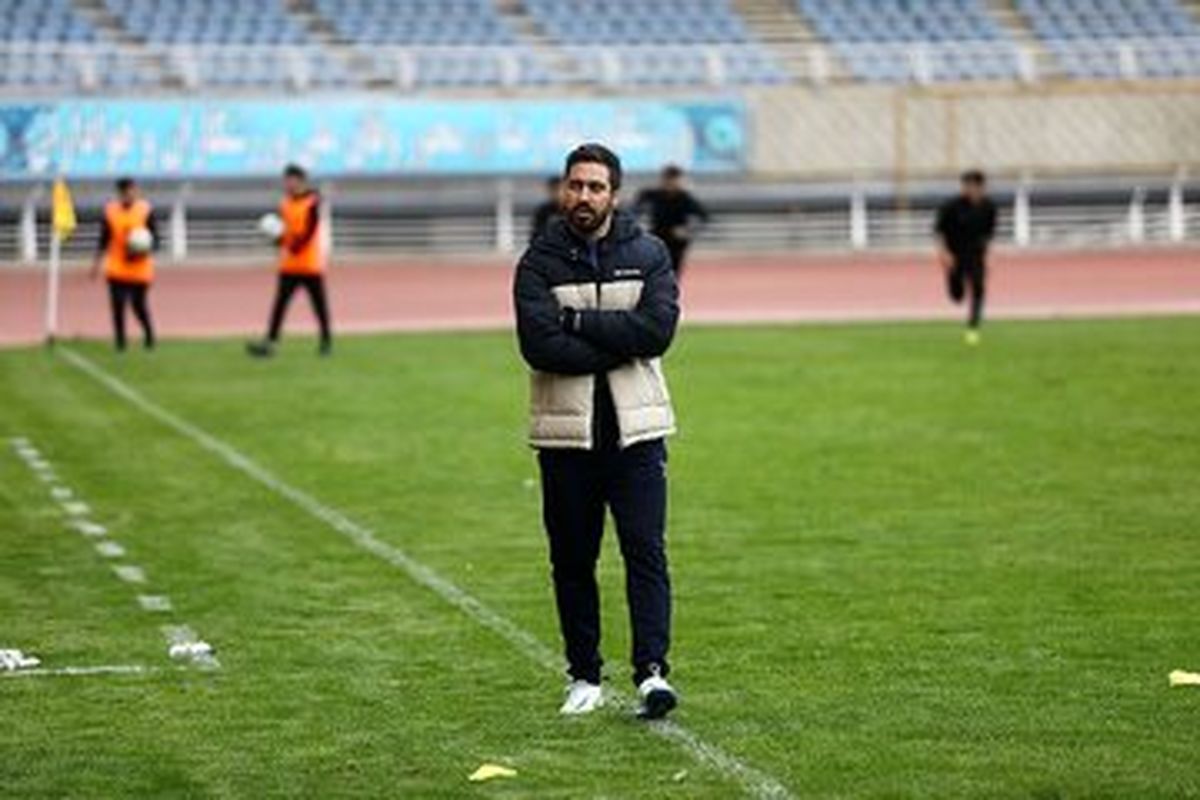 حضور خسرو حیدری در استقلال منتفی شد