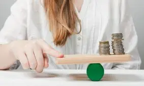 میانگین حقوق ماهانه در کشورهای مختلف چقدر است؟