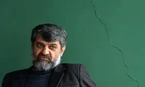 مهدی نصیری از افراط تندروهای داخلی به افراط دیگر در اپوزیسیون رفته است/ او همان نگاه دوگانه‌ساز و حذفی را حفظ کرده و کسی چرخشش را جدی نگرفته است/ تندروها چه در سیستم و چه در اپوزیسیون باور دارند که هم حکومت باید یکدست باشد و هم مخالفان