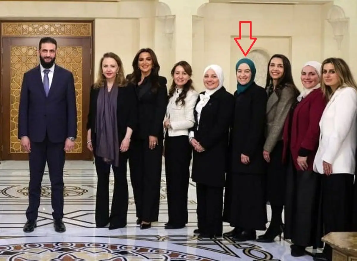 همسر جولانی برای نخستین بار در کنار او دیده شد/ ویدئو

