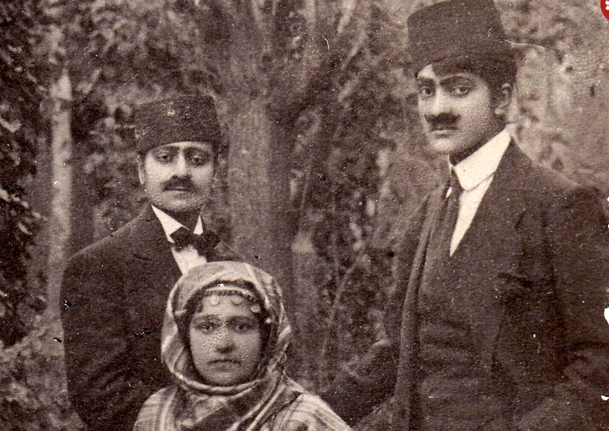 عکس هایی از زنان «مردانه پوش» در دوران قاجار