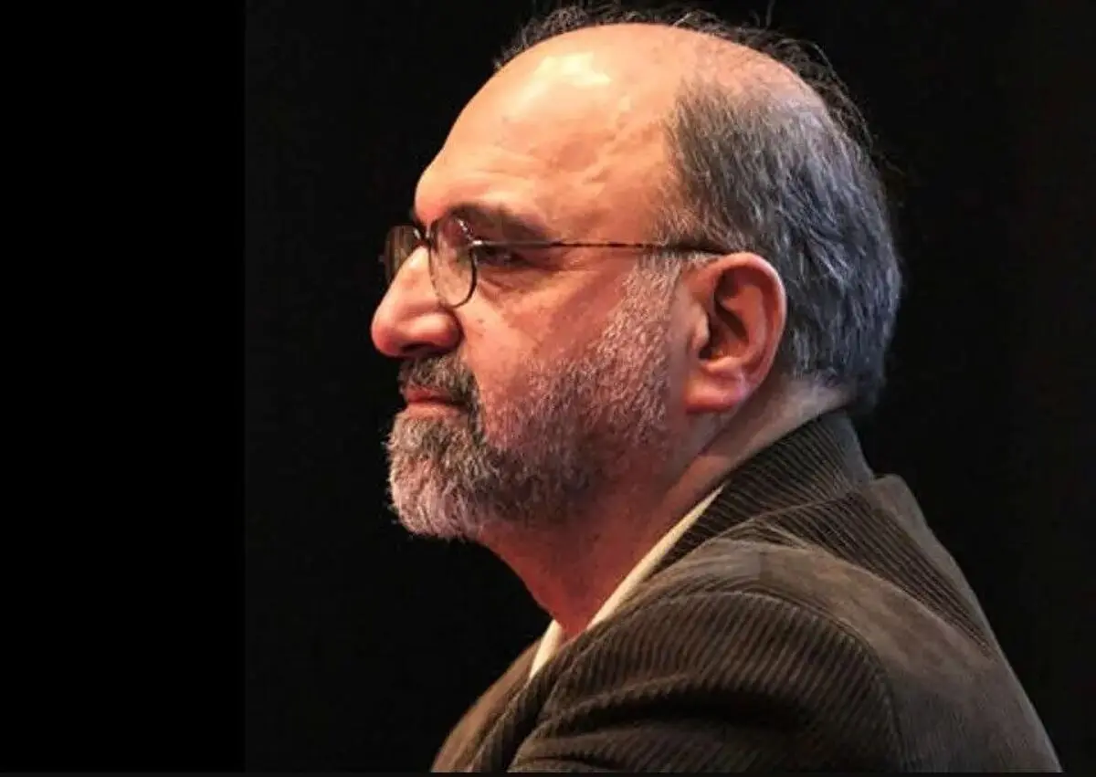 عبدالکریم سروش: دعا کنیم که دشمن به خاک بنشیند؛ وطن فروش به خاک هلاک بنشیند