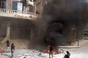 به آتش کشیدن منازل در السویداء به دست عناصر جولانی/ ویدئو
