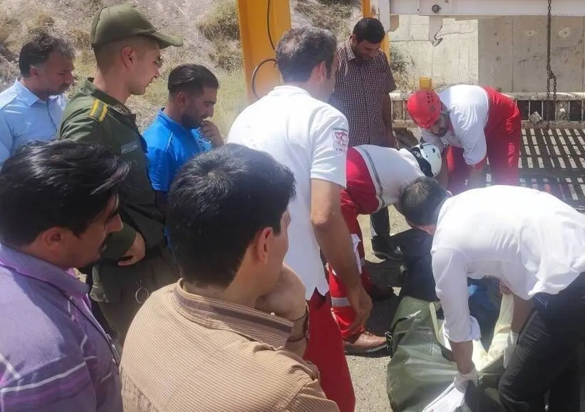 ۲ کشته به دلیل سقوط قطعه فلزی از جرثقیل در سد سبلان


