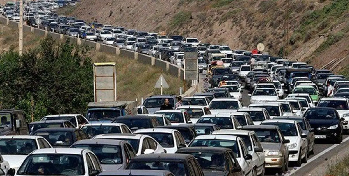ترافیک سنگین در جاده کرج - چالوس