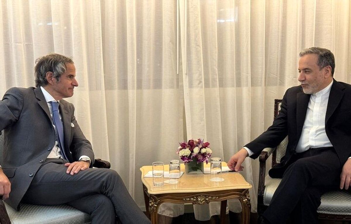 گروسی: گفت وگوهای ضروری با ایران ادامه دارد