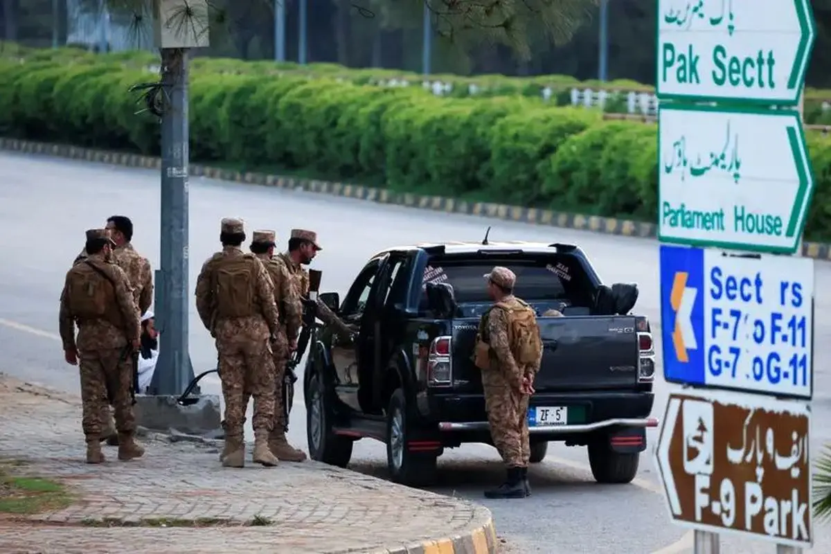 اسلام آباد در آماده‌باش؛ ۱۰ هزار نیرو برای تأمین امنیت مذاکرات به کار گرفته شد/ مقامات بلندپایه آمریکایی به پاکستان رسیدند