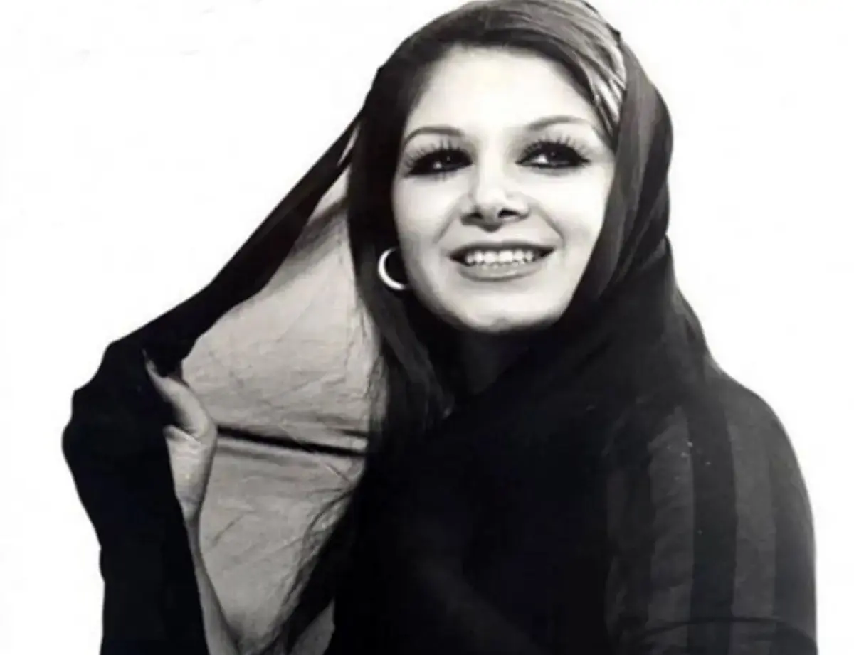 سفر در زمان؛ شورانگیز طباطبایی در 23 سالگی و در پشت صحنه یک فیلم؛ سال 55 