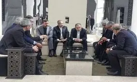  فقط مجریان و کارشناسان تلویزیون مذاکره را کفر می‌دانند/ وزارت خارجه باید فعال شود و از افراد باتجربه برای مذاکره استفاده کند