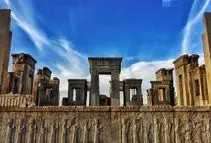 ۴ هزار بنای تاریخی در خطر فرونشست/ تخت جمشید را دریابید