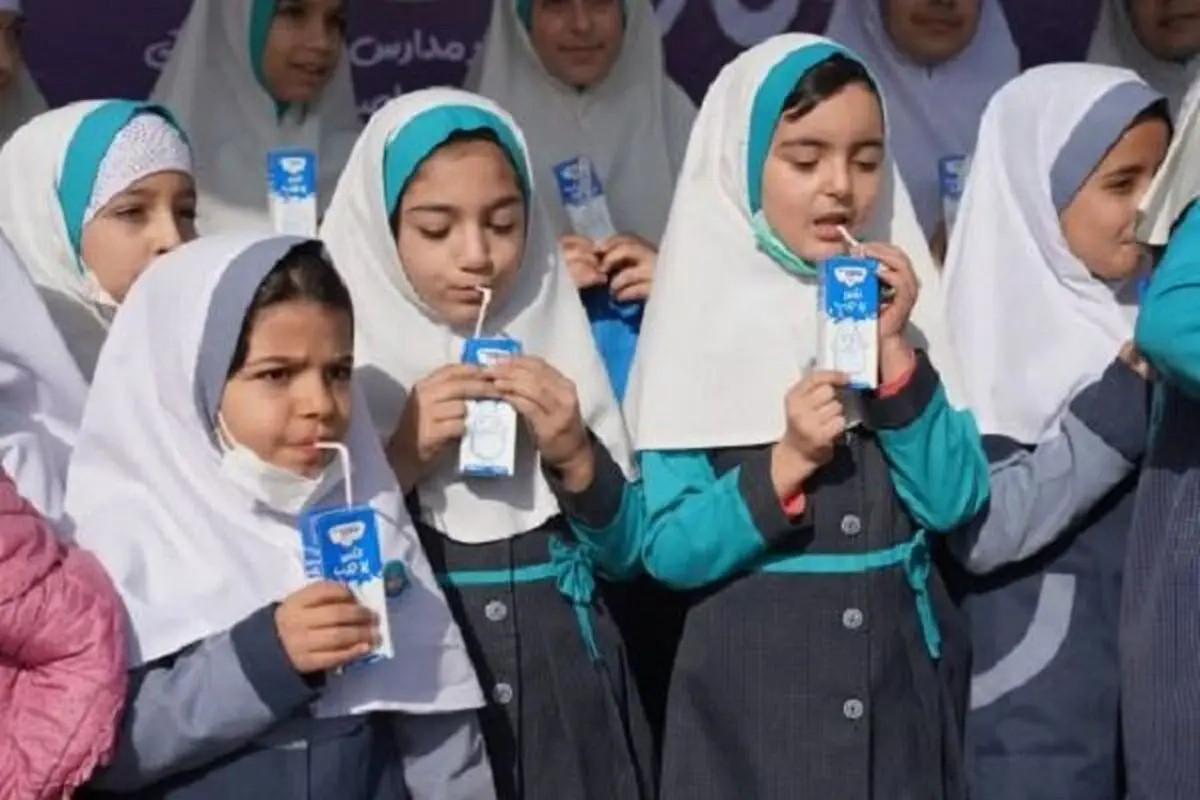 شیر رایگان در کدام مدارس توزیع می‌شود؟ 