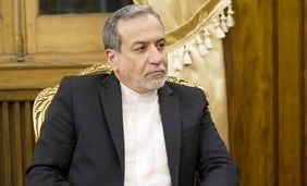 عراقچی: برای غنی سازی، خون دانشمندان هسته ای ما ریخته شده و قابل مصالحه و معامله نیست/ امروز در تهران مشورت داشتیم/ آمریکایی‌ها در مذاکرات مواضع ضد و نقیضی دارند و این یکی از مشکلات جدی مذاکرات است/ ویدئو