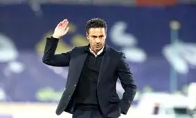 اسم سرمربی بعدی استقلال در شب باخت فریاد زده شد
