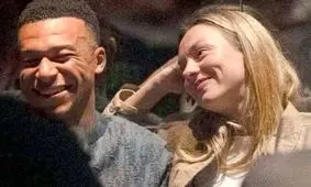 بازیگر زن مشهور با کیلیان امباپه به نامزد خود خیانت کرد