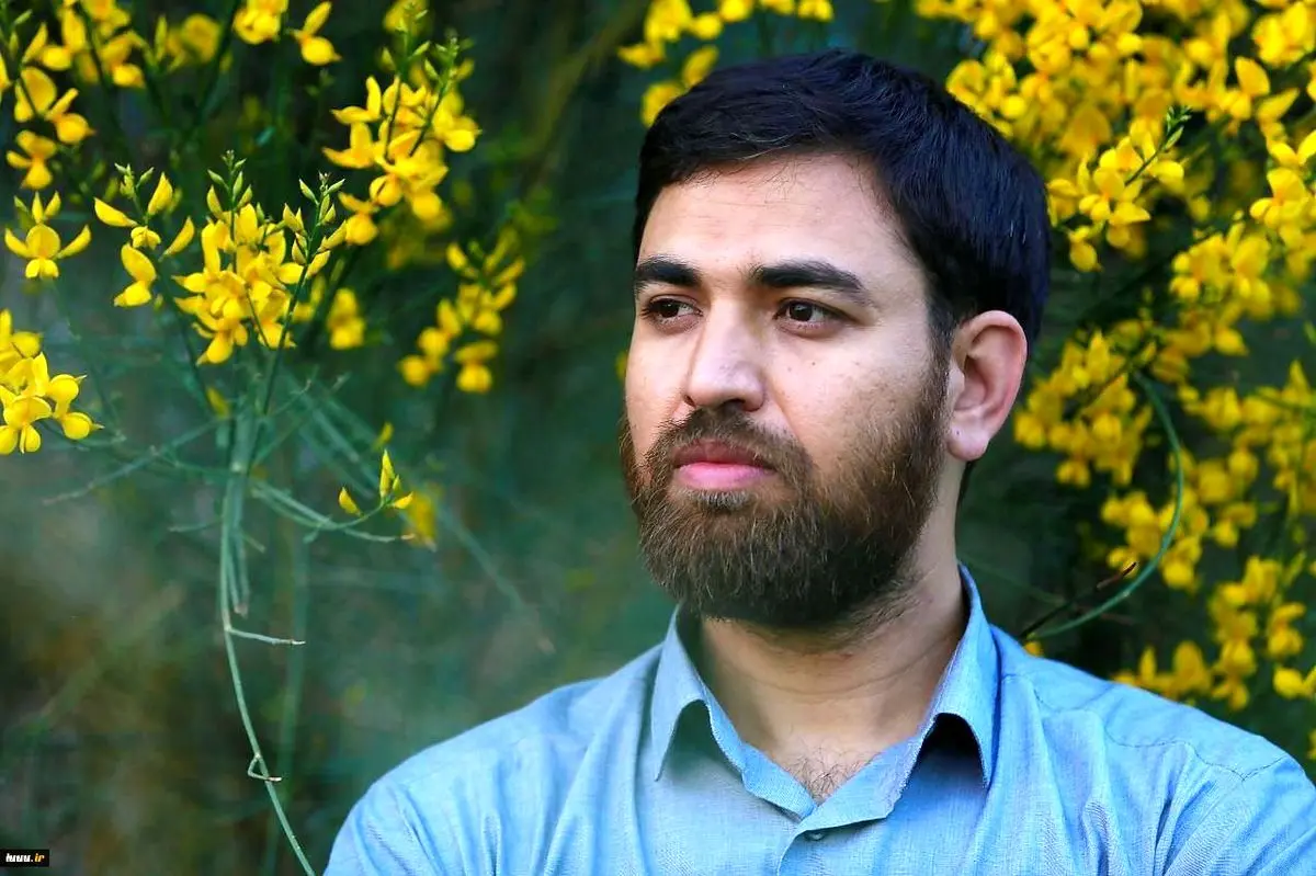 روح‌الله رضوی، مجری برنامه «به وقت ایران» صدا و سیما: ایرانی نیستم ولی کسی نمی‌داند!/ ویدئو

