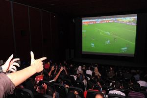 مسابقات جام‌ جهانی فوتبال در سینماها پخش می‌شود؟