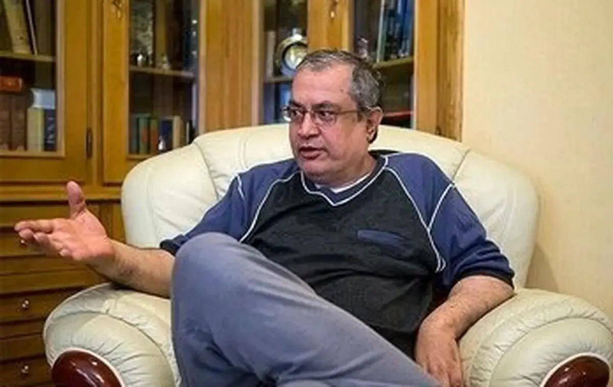 میان انتخابات و خیابان منازل زیادی است از جمله نافرمانی مدنی/ شکل‌های خفیف نافرمانی مدنی می‌تواند حکومت را سر عقل بیاورد/ سخن گفتن از تحریم انتخابات جرم نیست