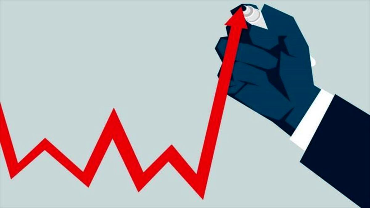 اگر تورم همچنان افزایشی باشد طی ۳ سال به ابرتورم میرسیم/ بسیاری از بازارها در ایران دلاری شده