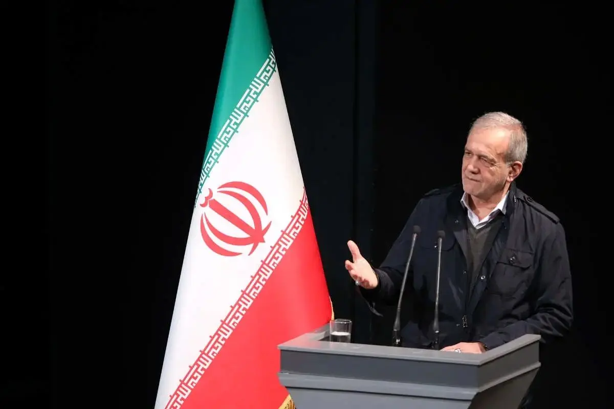 پزشکیان: با تهدید و امر و نهی نمی‌توان جامعه را تغییر داد