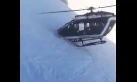 مهارت حیرت انگیز خلبان نروژی در نجات کوهنورد زخمی/ ویدئو