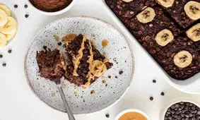 طرز تهیه کیک ساده و سلامت برای صبحانه روز عید