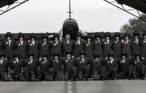  سازمان اطلاعات سپاه، خلبانان رژیم صهیونیستی را شناسایی کرد و به آنها پیام داد!