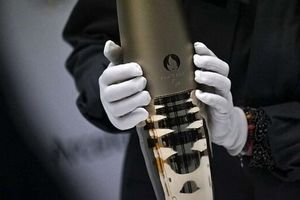 ۱۱ هزار نفر مشعل المپیک پاریس را حمل می‌کنند