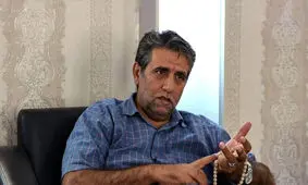 کی به صدا و سیمایی ها وکالت داده از جانب همه مردم موضع بگیرند؟