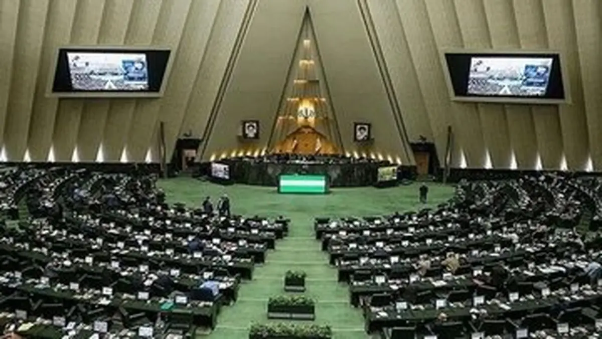 احضار ۷ وزیر رئیسی به مجلس/ کدام وزرا کارت زرد گرفتند؟