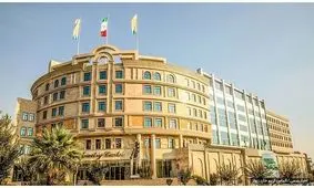 مرکز تجاری مطرح تهران پلمب شد