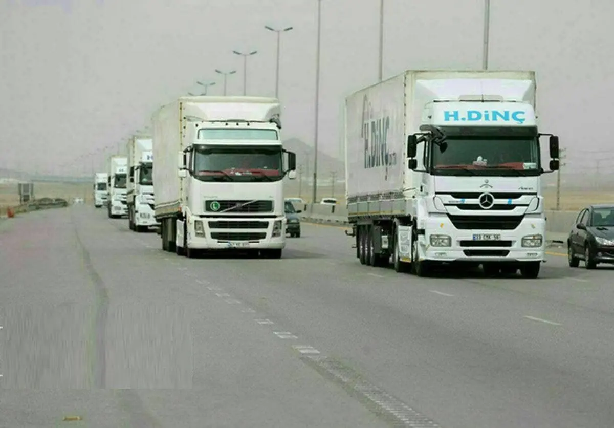سوخت تنخواه کامیون داران واریز شد