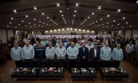 گردهمایی فعالان بازار سرمایه با مدیران شرکت فولاد خوزستان برگزار شد 