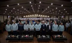 گردهمایی فعالان بازار سرمایه با مدیران شرکت فولاد خوزستان برگزار شد 