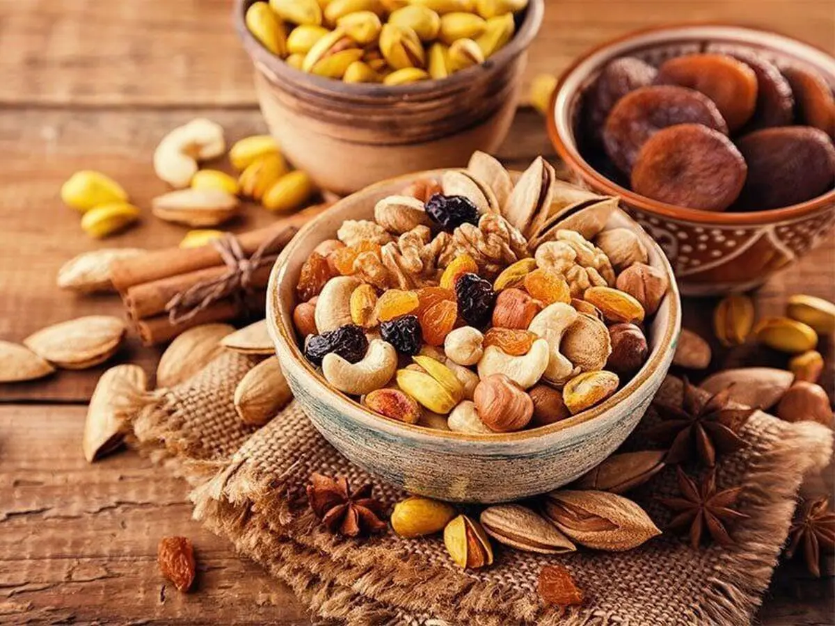 چرا در آجیل تازه کرم و حشره می‌افتد؟ / ۶ ترفند برای نگهداری آجیل در خانه