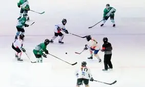 فینالیست شدن دختران هاکی روی یخ ایران در امارات