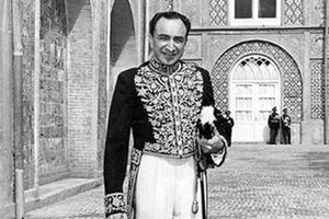 عکس و گزارش بامیه خوردن اسدالله علم در جوادیه