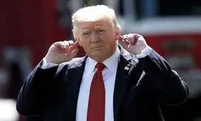 ترامپ به سوال اعتراضی خبرنگار آمریکایی درباره حمله به ایران جواب نداد/ ویدئو