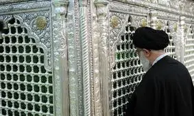 رهبر انقلاب به قم و جمکران مشرف شدند