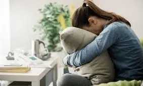 با اینکه همه چیز خوب است، چرا احساس رضایت ندارید؟