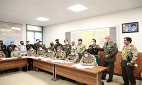 دیدار وابستگان نظامی ۲۷ کشور با فرمانده دانشگاه فرماندهی ارتش