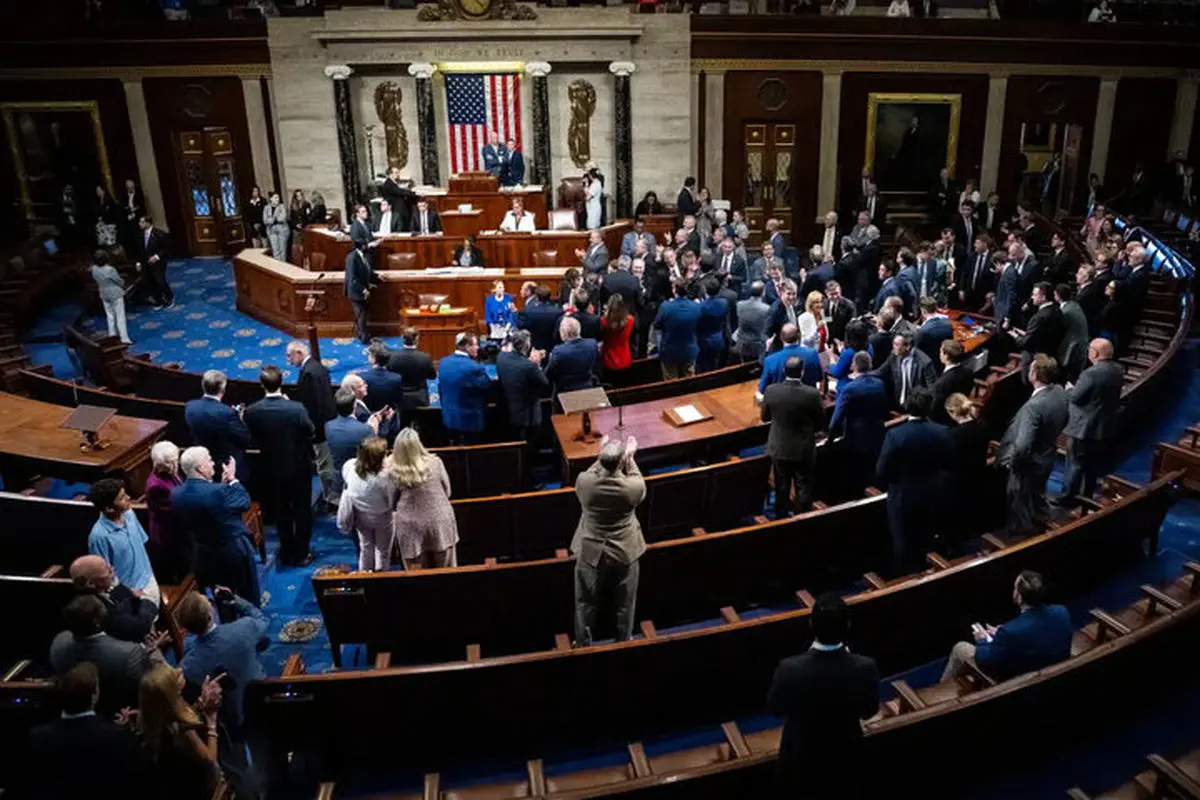 شکست مجدد سنای آمریکا در محدود کردن اختیارات جنگی ترامپ 