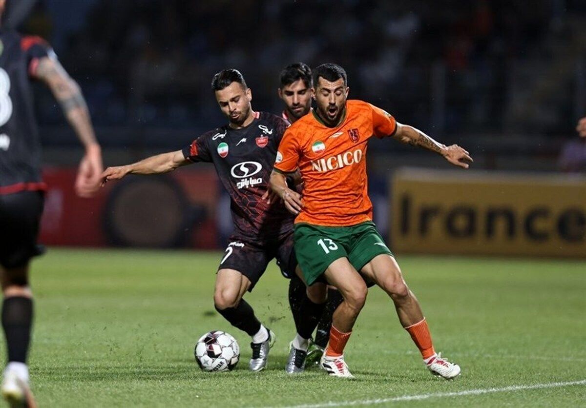 پرسپولیس در یک نیمه نسخه مس را پیچید؛ لبخند با ستارههای هجومی