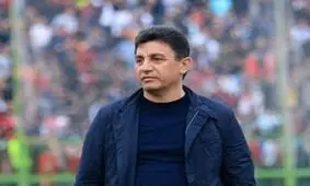 مخالف شماره یک خارجی ها، روی نیمکت تیم ملی فوتبال

